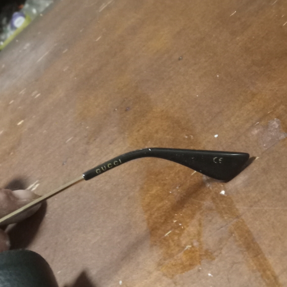 Gucci Sunglasses Model GG00615 - Picture 2 of 3